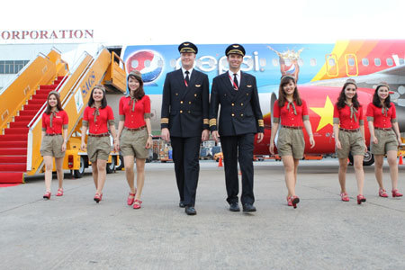 tiếp viên hàng không, nghề hot, giới trẻ, VietJetAir