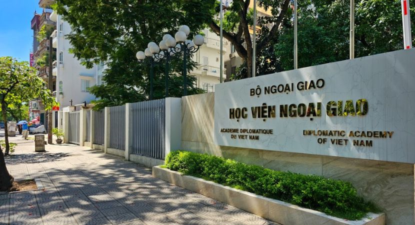 Học viện Ngoại giao